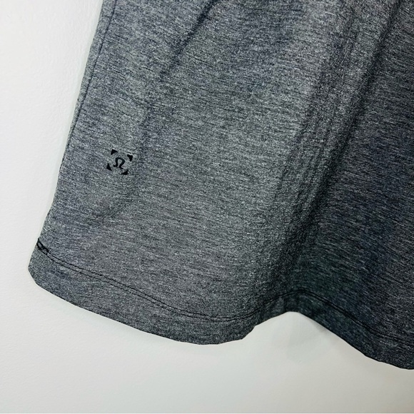 Lululemon Heathered Black Evolution Short-Sleeve Polo - Picture 5 of 5